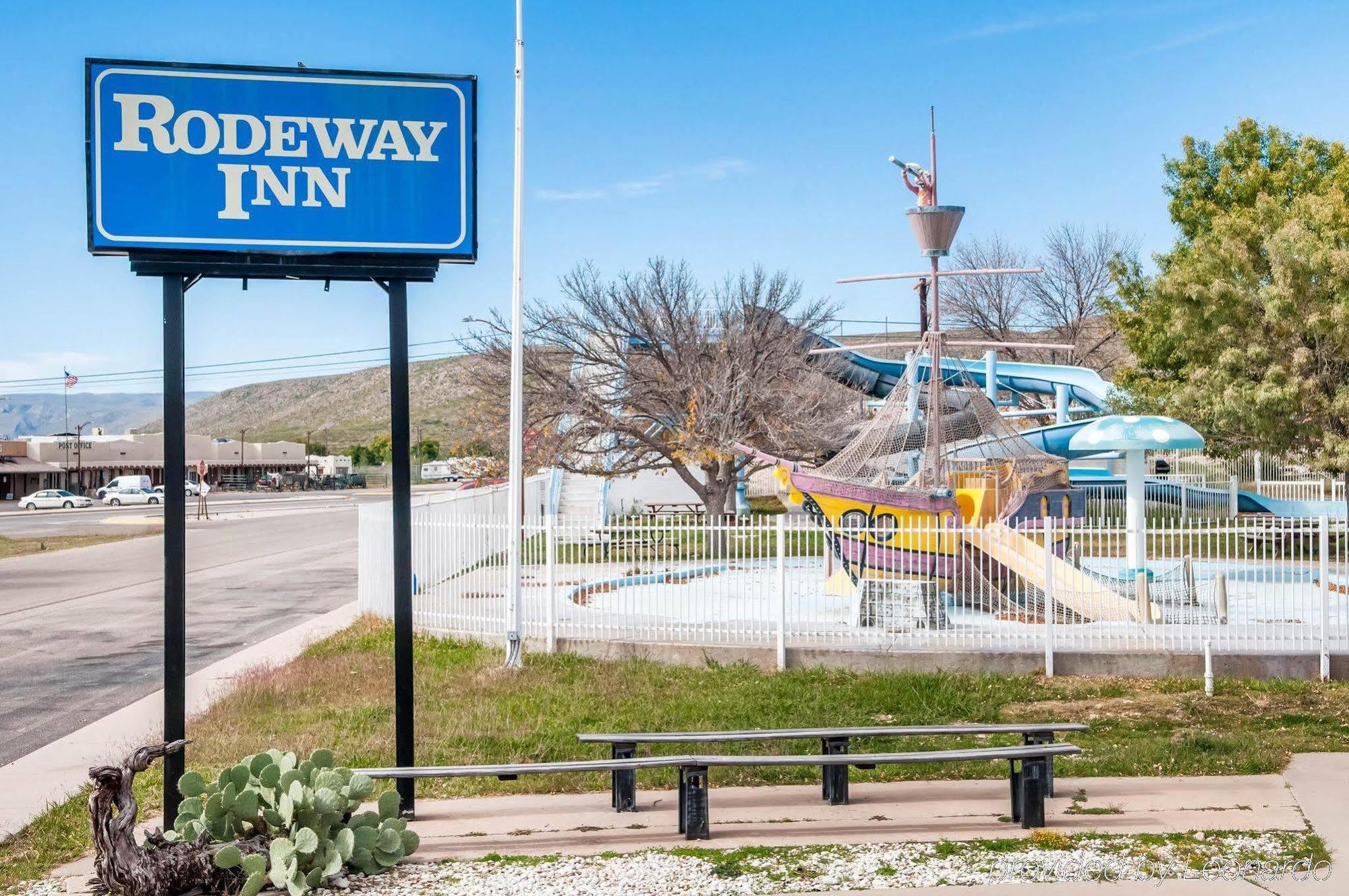 Rodeway Inn Whites City Экстерьер фото